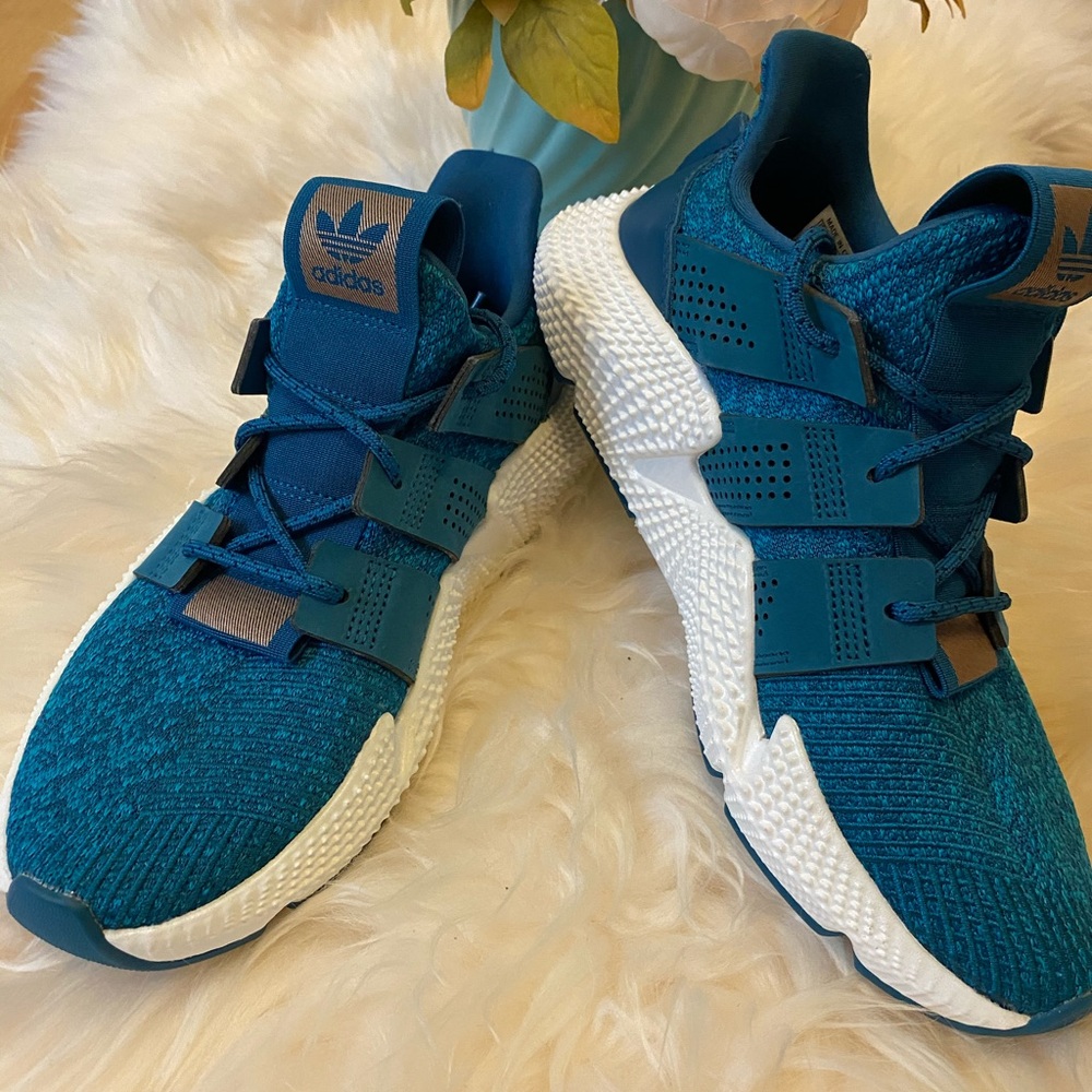 Adidas Original Women’s Prophere Sneaker